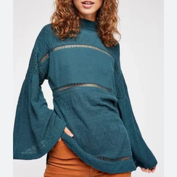 Free People Tops - Free People Sunday Funday Emerald Bell Sleeve Top